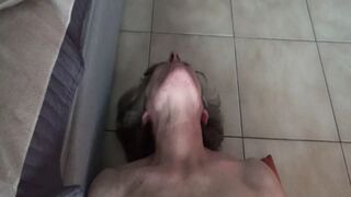 La putain, insertion