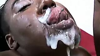 LOADS OF CUM !!MESSY EBONY FACIALS