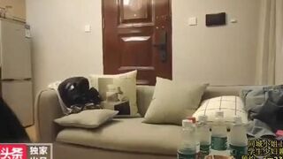 Con trai ?? m? v?i b?n nó,