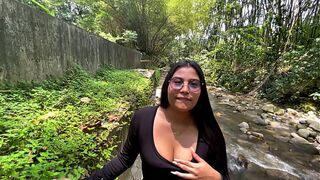 I suck a stranger's cock in a public park