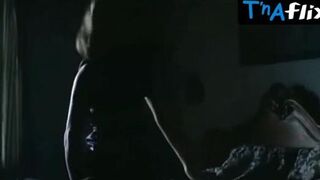 Christine Fernandes Butt Scene in Duas Vezes Com Helena