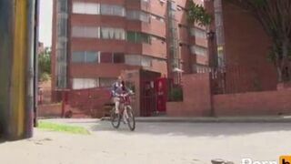 190704_1449_240P_400K_233292681.mp4 - video 10