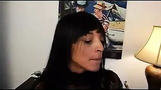 FRENCH CASTING n49 2 brunette anal babes fisting strapon
