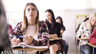 ADULT TIME Teenage Lesbian: Kristen Scott Learns from Kenna