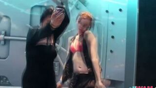 Euro Babes Get Themselves Wet