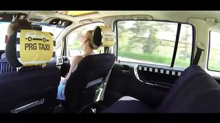Taxi