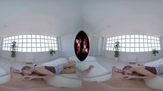 Vrlatina - Slim Latin Girl Tight Body Nailing Vr Experience (Mary Popiense)