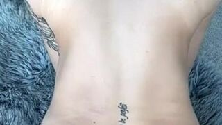 Naked baddie twerk