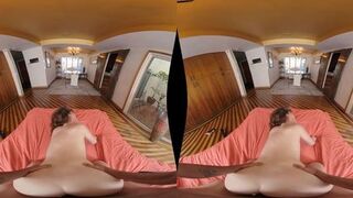 Jugamos Claire ? VR - Evelyn Claire