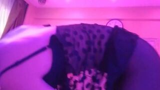 Korean girl in pantyhose fucked in hotel