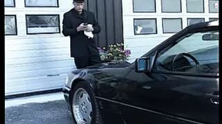 THE COUNTESS AND HER SPERM MAID 01