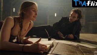 Olivia Dejonge Sexy Scene in Will