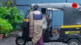Habas ki pyasi paroshan ne Ek Ladke ko aur uski stepmummy ko Fas