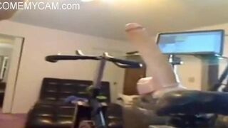Teen Rides dick on bicycle from COMEMYCAM.com