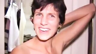 Hot MILF Pissing