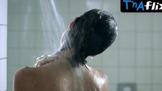 Melanie Winiger Butt, Breasts Scene in Achtung, Fertig, Charlie!