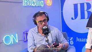 Multiple orgasms of Evybubbles COSPLAY riding the sybian on Juan Bustos Podcast