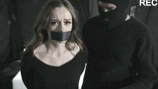 Fake ransom video of teen to scam her very rich dad