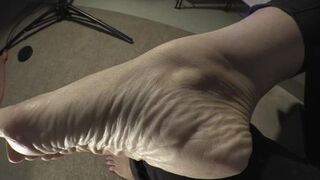 146 jerk off for my feet