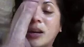 SDRUWS2 - AMATEUR WIFE DESPERATELY SUCKS AND BEG FOR CUM