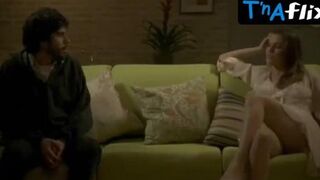 Luciana Brites Sexy Scene in Descolados