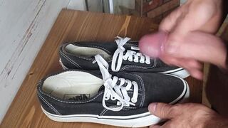 Cum on Vans