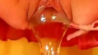 Botella en la Vagina