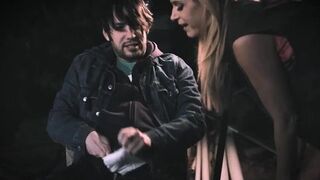 Blonde trailer park MILF got fucked rough outdoors