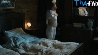 Brigitte Hobmeier Sexy Scene in Ende Der Schonzeit
