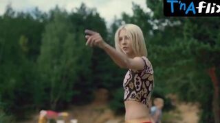 Alisa Tarasenko Bikini Scene in Sama Dura!