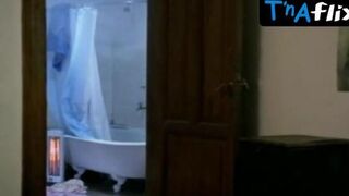 Claudia Pereira Butt, Breasts Scene in A Tu Lado