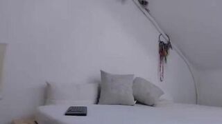 Mature Hot Mommy Live Camshow