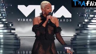 Tiffany Haddish Sexy Scene in Mtv Video Music Awards