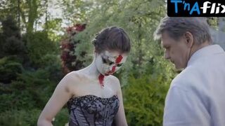 Maja Szopa Butt, Breasts Scene in Strangers Of Patience