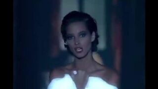 Cindy Crawford Sexy Scene in Freedom! '90