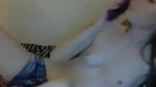 Hot Teen Dildos Pussy On Webcam 3