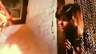 Keyhole (1975)