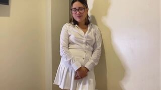 I convinced my teacher to give me private lessons and we ended up fucking without a condom.