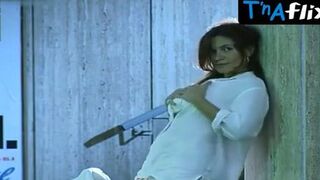 Debora Cali Butt, Breasts Scene in Ultimo Metro