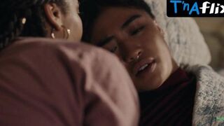Adriyan Rae Lesbian Scene in Light As A Feather