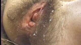 Cool off huge hairy pussy