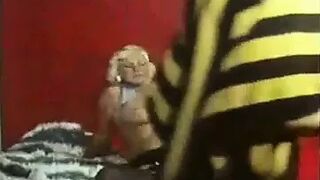 John Holmes with Blonde Hot Girl - Big Cock