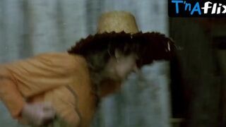 Patricia Pillar Sexy Scene in O Quatrilho