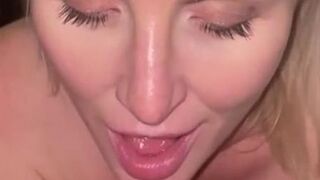 Blonde MILF Wants Cumshot