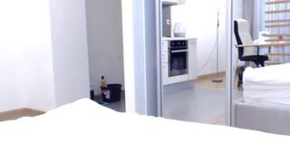 Long cam show