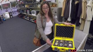 Fucking Frenchy For A Flight - XXX Pawn