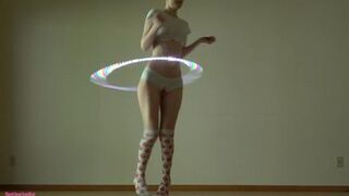 Hula Hoop Clips Comp