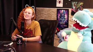 The unusual request was for her to stick the pencil in her pussy - Dracaryssg