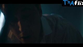 Marie Mallia Sexy Scene in Les Combattantes