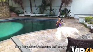 VIP4K. Wet Weekend with Carol Corrales